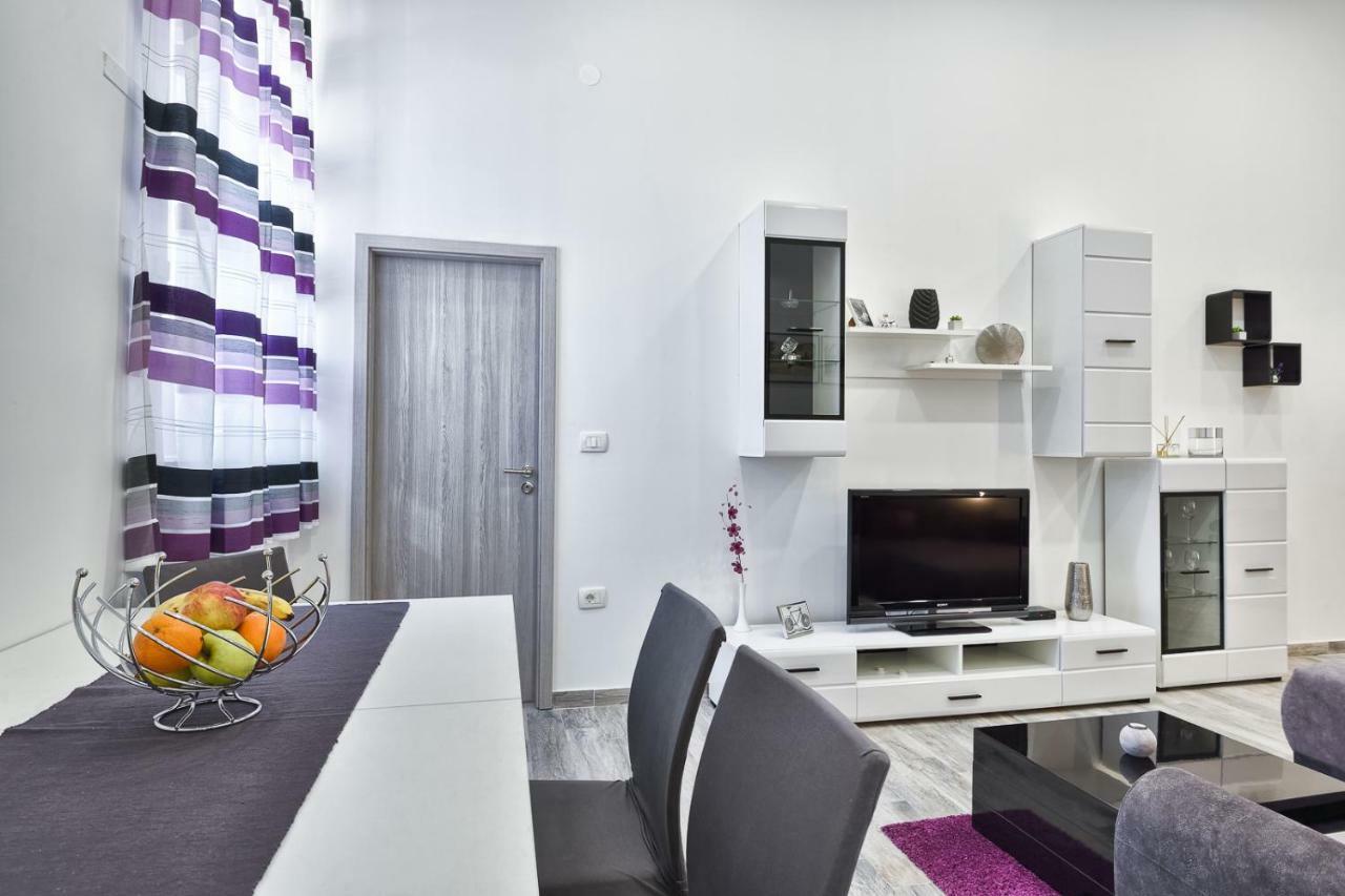 بولا Apartment 20M From Arena المظهر الخارجي الصورة